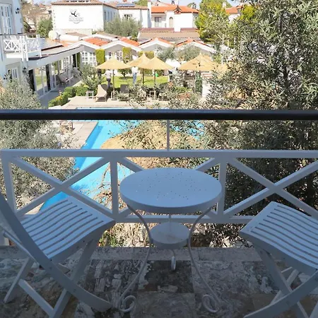 Otel Bay C Alaçatı