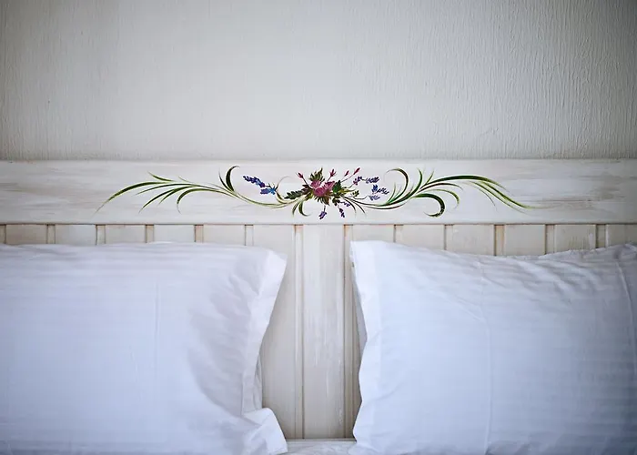 Bay C אלאקאטי